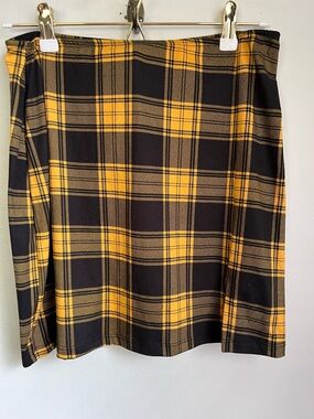 Rue 21 Clueless Style Y2K Skirt Yellow Black Plaid Check Size L Large Mini